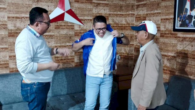 Mantan Ketua Asosiasi Advokat Indonesia (AAI), Muhammad Ismak resmi bergabung dengan Partai Demokrat, Senin (31/10/2022). (Foto: Istimewa)