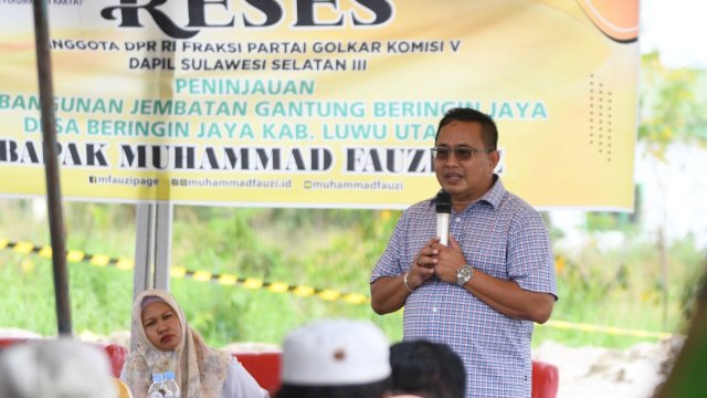 Anggota Komisi V DPR RI, Muhammad Fauzi saat menggelar reses bersama konstituennya di Luwu Utara belum lama ini. (Foto: Istimewa)