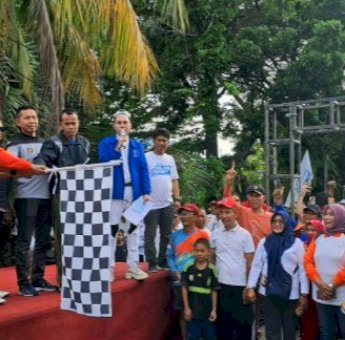 Ketua DPRD Makassar Rudianto Lallo Lepas Ribuan Peserta Jalan Sehat Tallo Fest 2022