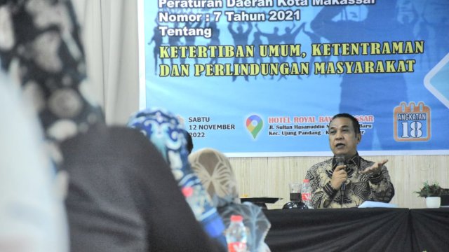 Anggota DPRD Makassar, Hasanuddin Leo saat menggelar Sosialisasi Perda Nomor 7 Tahun 2021 di Hotel Royal Bay Makassar, Jalan Sultan Hasanuddin, Sabtu (12/11/2022). (Foto: Istimewa)