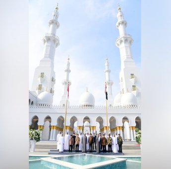 Presiden Jokowi dan Presiden MBZ Resmikan Masjid Raya Sheikh Zayed di Kota Surakarta