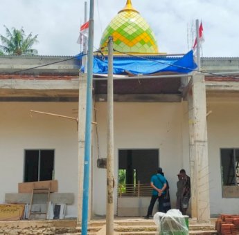 Sisihkan Gaji Setiap Bulan, Brigpol Fatri Baknur Bantu Warga Takalar Bangun Masjid