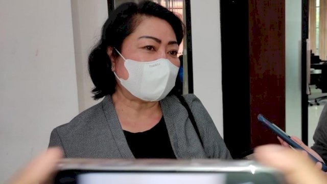 Ketua Komisi III DPRD Kaltim Veridiana Huraq Wang, saat diwawancarai awak media. (Istimewa)