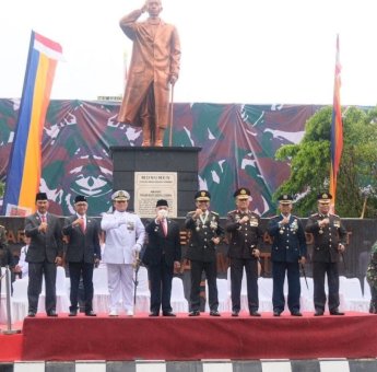 Peringati HUT TNI ke-77, Samsun: TNI Kebanggaan Masyarakat Kaltim