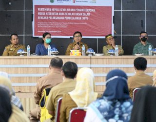 Wabup Suaib Mansur Apresiasi Program Healthier Smiles Save The Children di Luwu Utara