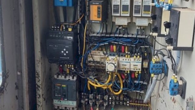 Ket : Panel Pompa PAM Tirta Karaje Parepare (Foto : Humas PAM Tirta Karaje Parepare)