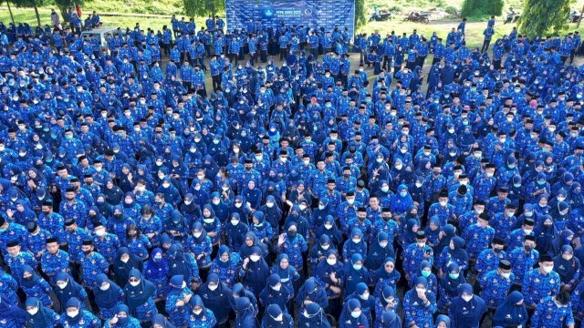 Ribuan ASN saat mengikuti Apel di Lapangan Upacara Kantor Gubernur Sulsel beberapa waktu lalu. (Istimewa)