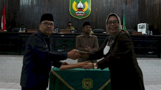 Paripurna KUPA PPAS Perubahan 2022 Ketua DPRD bersama Wali Kota Palopo Sepakat untuk Ini