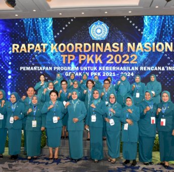 Naoemi Octarina Hadiri Rakornas PKK