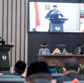 Hadiri PAW Misbahuddin, Adnan: Pemerintah-DPRD Harus Jalin&nbsp; Kolaborasi