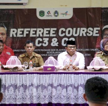 Ketua DPRD Luwu Timur Hadiri Pembukaan Kursus Wasit Sepakbola
