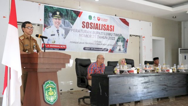 Sosialisasi Peraturan Bupati (Perbup) Luwu Timur Nomor 25 Tahun 2022 tentang Pembentukan Tim Peneliti dan Pengkaji Gelar Daerah (TP2GD).