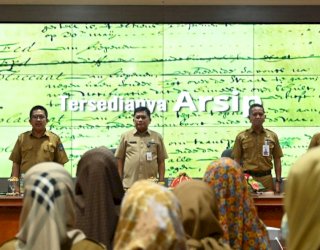 Diskominfo-SP Sulsel Gelar Kegiatan Pemusnahan Arsip Dinamis Inaktif