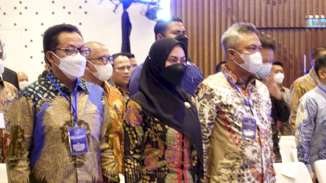 Bupati Luwu Utara Indah Putri Indriani saat menghadiri Rakornas Percepatan dan Perluasan Digitalisasi Daerah (P2DD) di Hotel Le M&eacute;ridien, Jakarta. Selasa (6/12/2022). ist