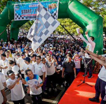 Sulsel Anti Mager di Bantaeng Diikuti Lebih 20 Ribu Peserta, Gubernur Andi Sudirman Disambut Hangat Warga