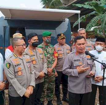 Kapolda Metro Jaya Kunjungi Warga Slum di Cilandak, Pastikan Bhakti Kesehatan Berjalan