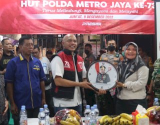 Serentak di 908 RW, Polda Metro Jaya Adakan Malam Pelayanan Masyarakat