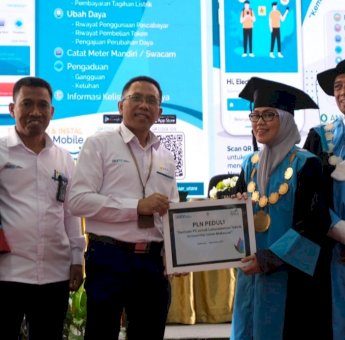 Tingkatkan Mutu Pendidikan, PLN Beri Bantuan Komputer ke Universitas Islam Makassar