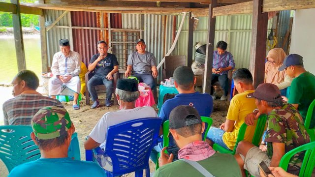 Pertemuan Pembentukan Kelompok Nelayan di Desa Biring Kassi, Kabupaten Takalar, Senin (12/12/2022). (Istimewa)