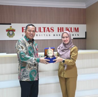 Teken Kerjasama FH Unhas, Dekan: Langkah Tepat Bupati Visioner