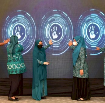 Launching Gerakan Keluarga Cerdas Teknologi Digital, Naoemi Harap Ada Tindak Lanjut ke Desa