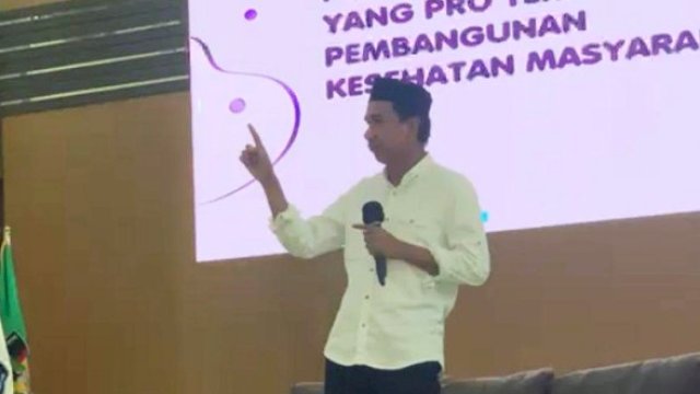 Ketua DPRD Makassar, Rudianto Lallo saat membawakan kuliah umum di Auditorium Al-Jibra UMI, Makassar, Sabtu (15/10/2022). (Foto: Istimewa)
