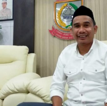 Menunjang Kinerja Dewan, Ketua DPRD Makassar Apresiasi Kehadiran Aplikasi e-RO’Ta