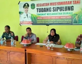 Bahas Permasalahan Petani, Camat Burau Hadiri Tudang Sipulung di Desa Bone Pute Luwu Timur