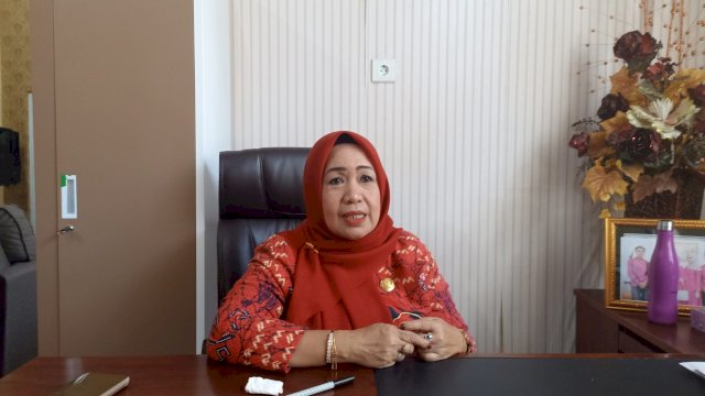 Kepala Dinas Peternakan dan Perkebunan Kabupaten Gowa Suhriati saat ditemui, Kamis (08/12). (Chaerani/Republiknews.co.id)