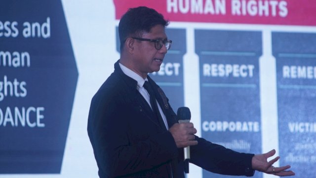 Wakil Ketua KPK Periode 2015-2019 Laode M Syarif Ph.D, saat menjadi pembicara pada International Seminar &ldquo;Business and Human Rights: Mining in Indonesia&rdquo;, di Gedung Ontaeluwu, Sorowako, Luwu Timur, Selasa (27/12/2022). (Istimewa)