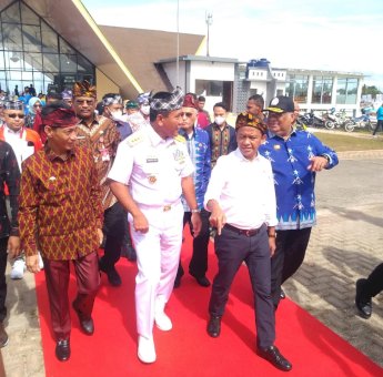 Buka Harnus 2022 di Wakatobi, Menteri Bahlil Pesankan Warga Maknai Nilai-nilai Kelautan