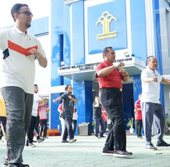 Senam Bersama Jajaran Kanwil Kemenkumham Sulsel, Upaya Rawat Kekeluargaan dan Kekompakan