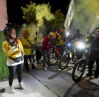 Malam Pergantian Tahun Bupati Luwu Utara Bersepeda Pantau Kamtibmas
