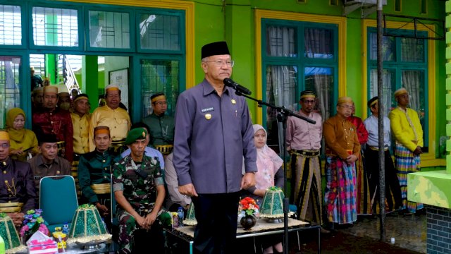 Bupati Jeneponto Iksan Iskandar saat beri sambutan pada peringatan Hari Amal Bhakti Kementerian Agama ke-77.