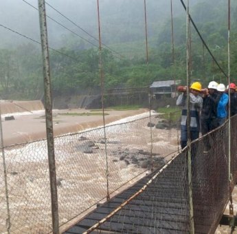 Pasukan Khusus PLN Terjun Tangani Gangguan Kelistrikan karena Cuaca Ekstrem di Selayar