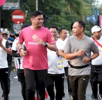 Adnan Purichta Ichsan Ikut Ramaikan Gowa Run 2023, Ribuan Peserta Jelajahi Tempat Bersejarah