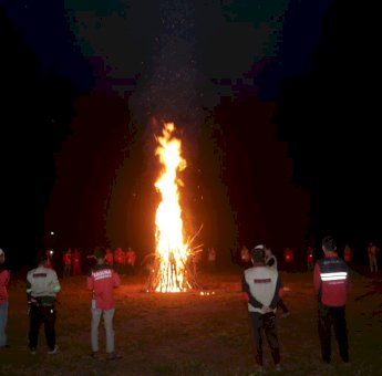 Nyalakan Api Unggun di Kemah Siaga Bencana, Baguna Kalsel Ingin Tularkan Semangat Api Perjuangan