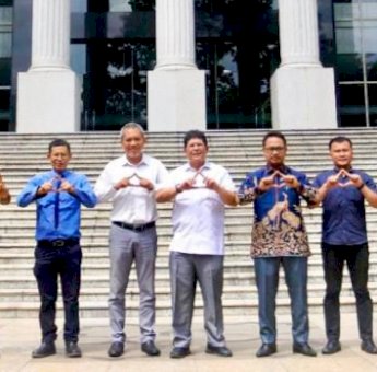 Tolak Sistem Pemilu Coblos Lambang Partai, Kader Demokrat Ini Daftar ke MK