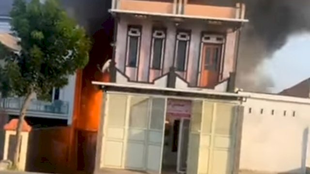 Kebakaran Rumah di Jeneponto Telan Satu Korban Jiwa