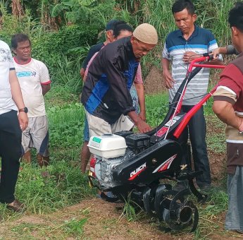 Uji Coba Kultivator, Kelompok Tani di Parepare Sudah Manfaatkan Bantuan Alsintan