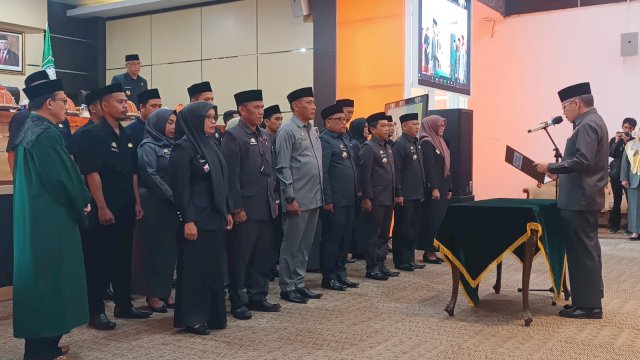 Ket : Wali Kota Parepare, Taufan Pawe Lantik Sejumlah Pejabat (Foto : Mulyadi Ma'ruf / Republiknews.co.id)