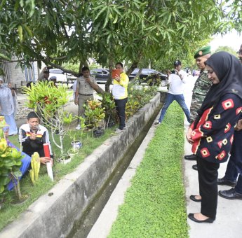 Pasang Patok Tanah, Indah Apresiasi BPN Lutra Lakukan Upaya Cegah Konflik