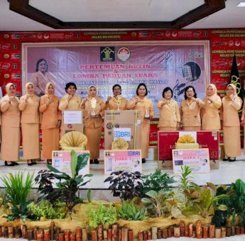 Pertemuan Rutin DWP Pengayoman Kanwil Kemenkumham Sulsel Diramaikan Ragam Lomba