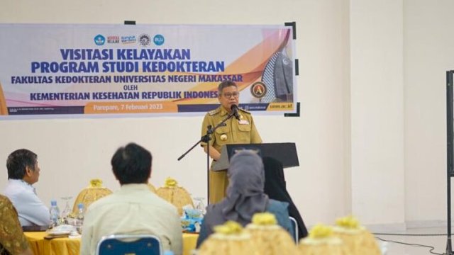 Taufan Pawe Hadiri Visitasi Kelayakan Prodi Kedokteran UNM