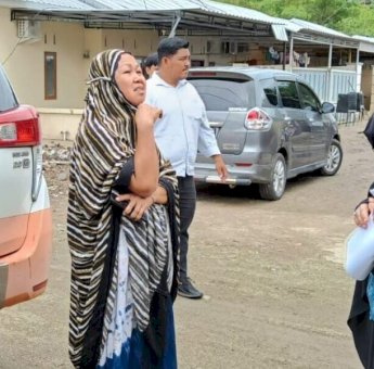 Ketua TP PKK Parepare Erna Rasyid Taufan Kembali Pantau Korban Banjir