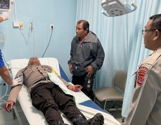 Diserang Warga, Dua Jari Tanggan Polisi di Mabar NTT Nyaris Putus