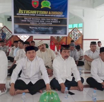 Dandim 1415 Selayar Bersama Forkopimda Peringati Isra Mi&rsquo;raj 1444 H di Masjid Nurul Hidayah Muhammadiyah