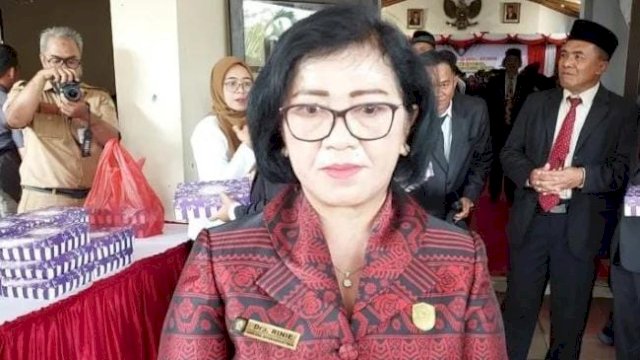 Ketua DPRD&nbsp;Kotawaringin Timur, Rinie Anderson saat menghadiri acara pelantikan 295 ASN, Senin (27/02/2023). (Istimewa)