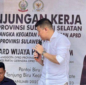 Kunker di Pantai Biru, Edward Horas Lakukan Pengawasan Pelaksanaan APBD Sulsel