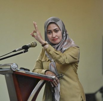 Buka Coaching Clinik RUP, Indah Tegaskan Hal Ini